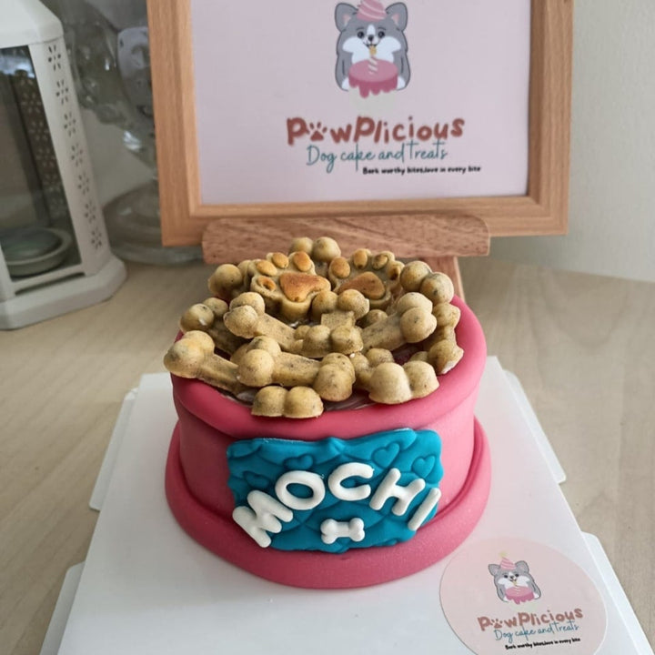 Petite Pawsir cake-2