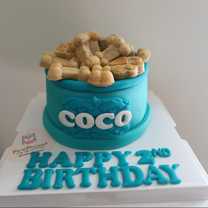 Petite Pawsir cake-3